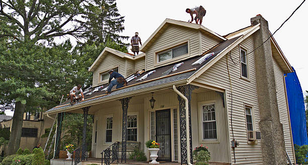 Best Commercial Roofing Services  in Clinton, IL